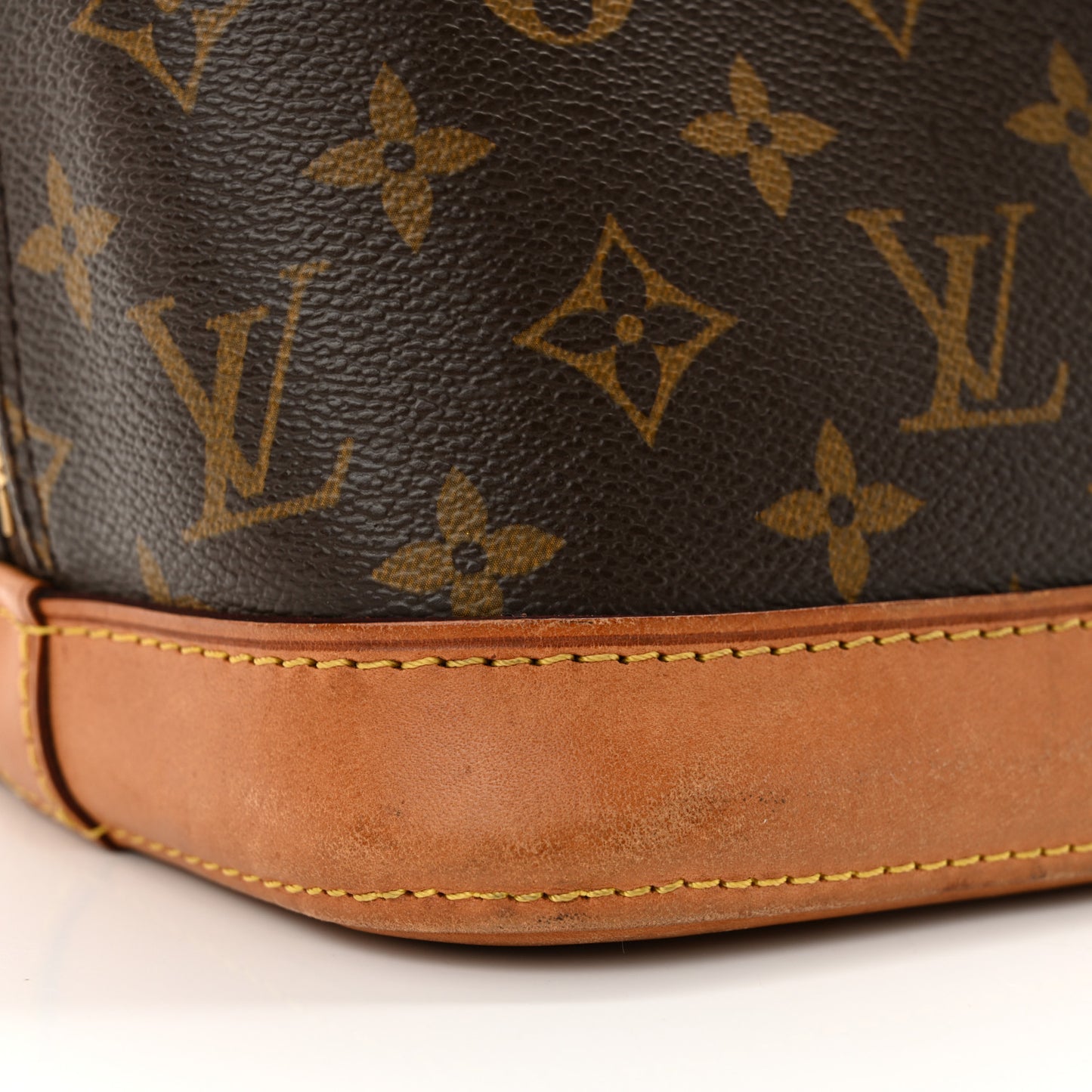 Monogram Alma PM