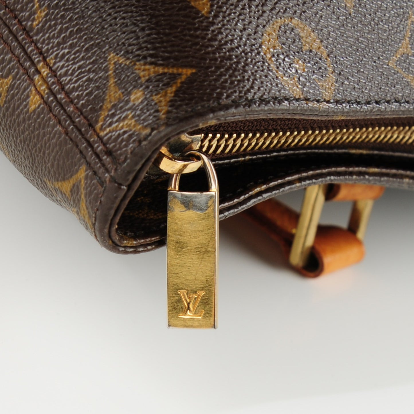 Monogram Cabas Mezzo