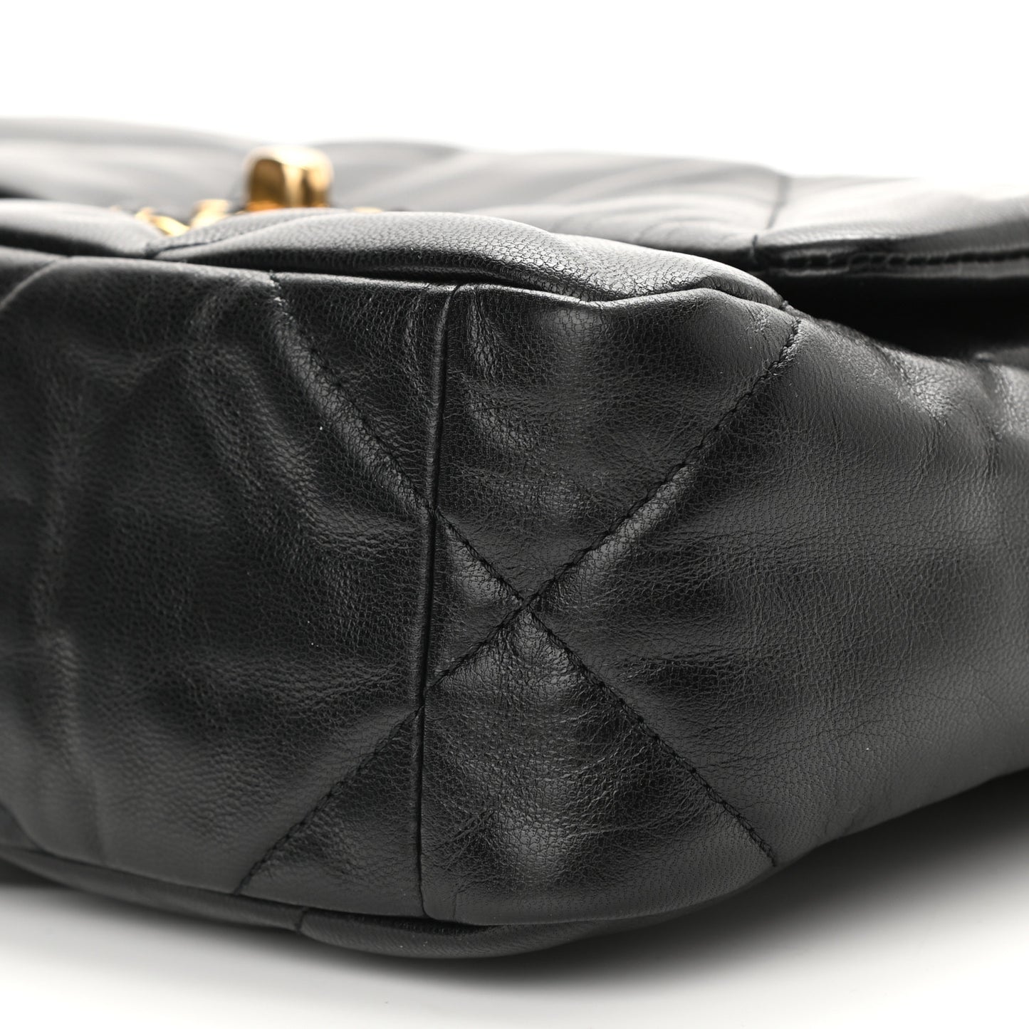 Lambskin Quilted Medium Chanel 19 Flap Black