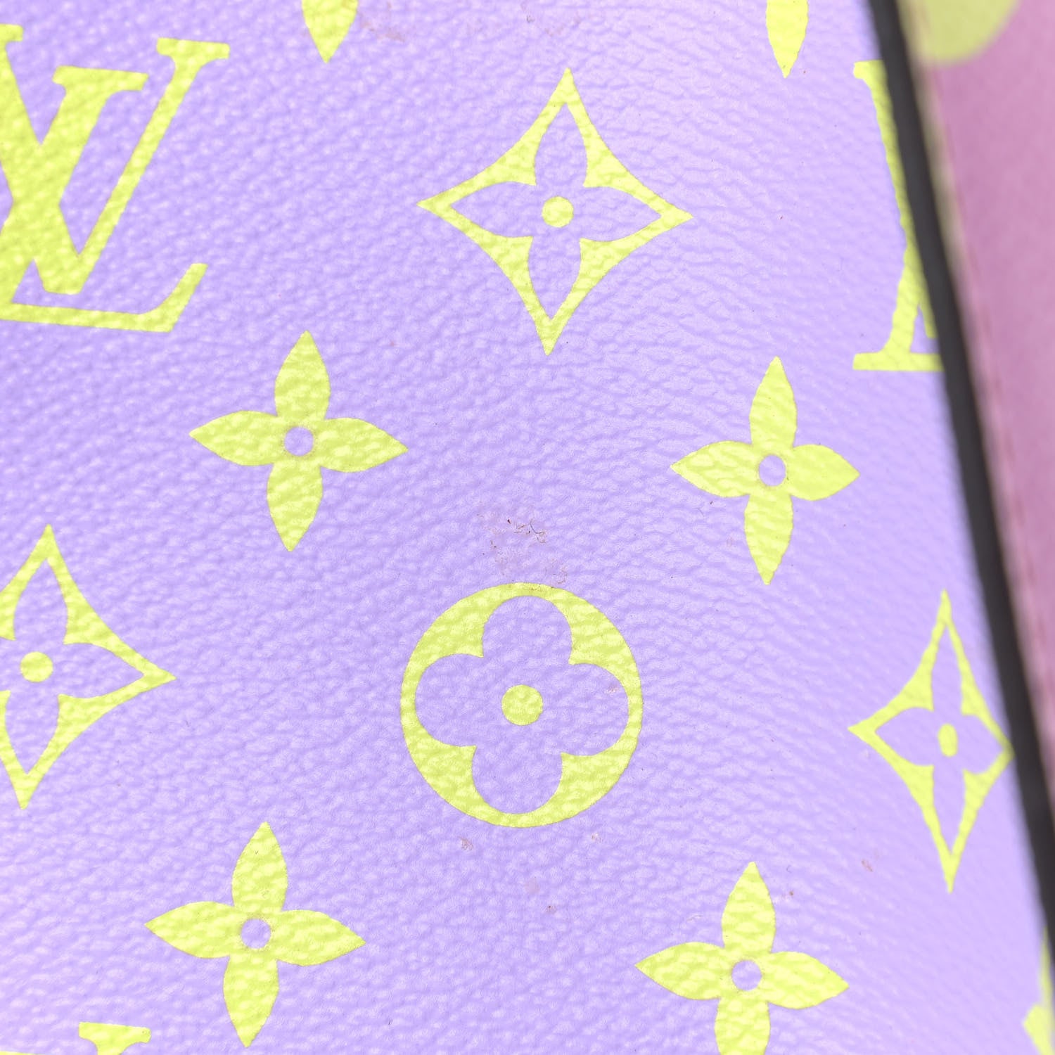 Louis Vuitton Monogram Giant Onthego GM Pink Lilac 10 of 15