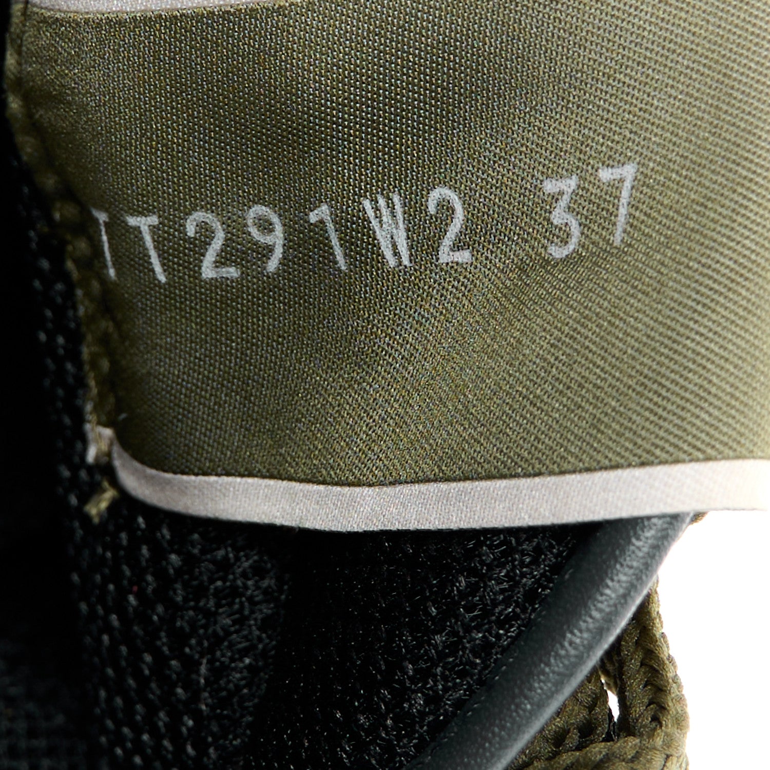 Valentino Garavani Nappa Fabric Suede Camouflage Womens Rockrunner Sneakers 37 Army Green Platino 9 of 9