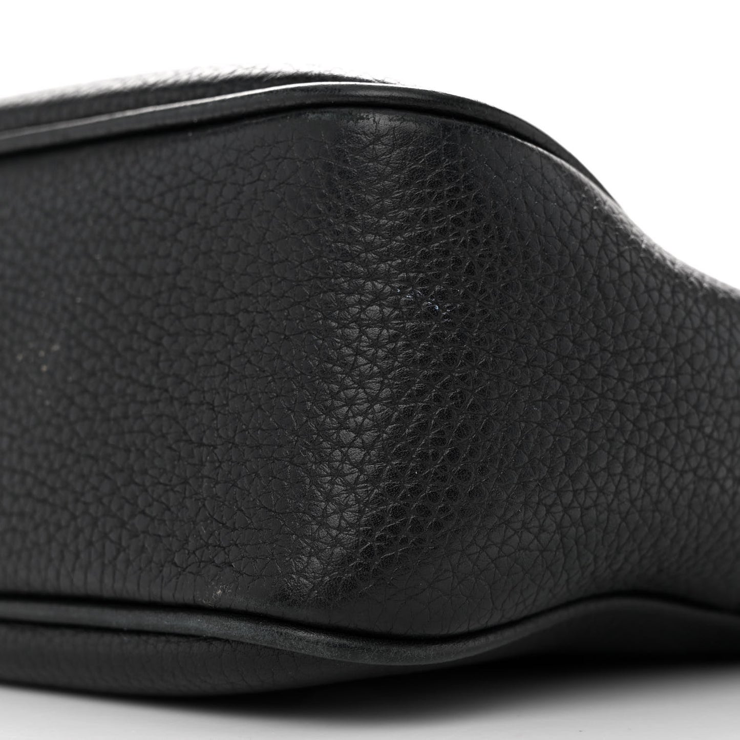 Pebbled Calfskin Small Soho Disco Bag Black