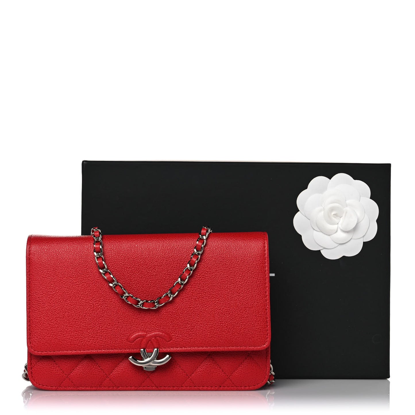 Grained Calfskin Quilted CC Box Wallet On Chain WOC Red