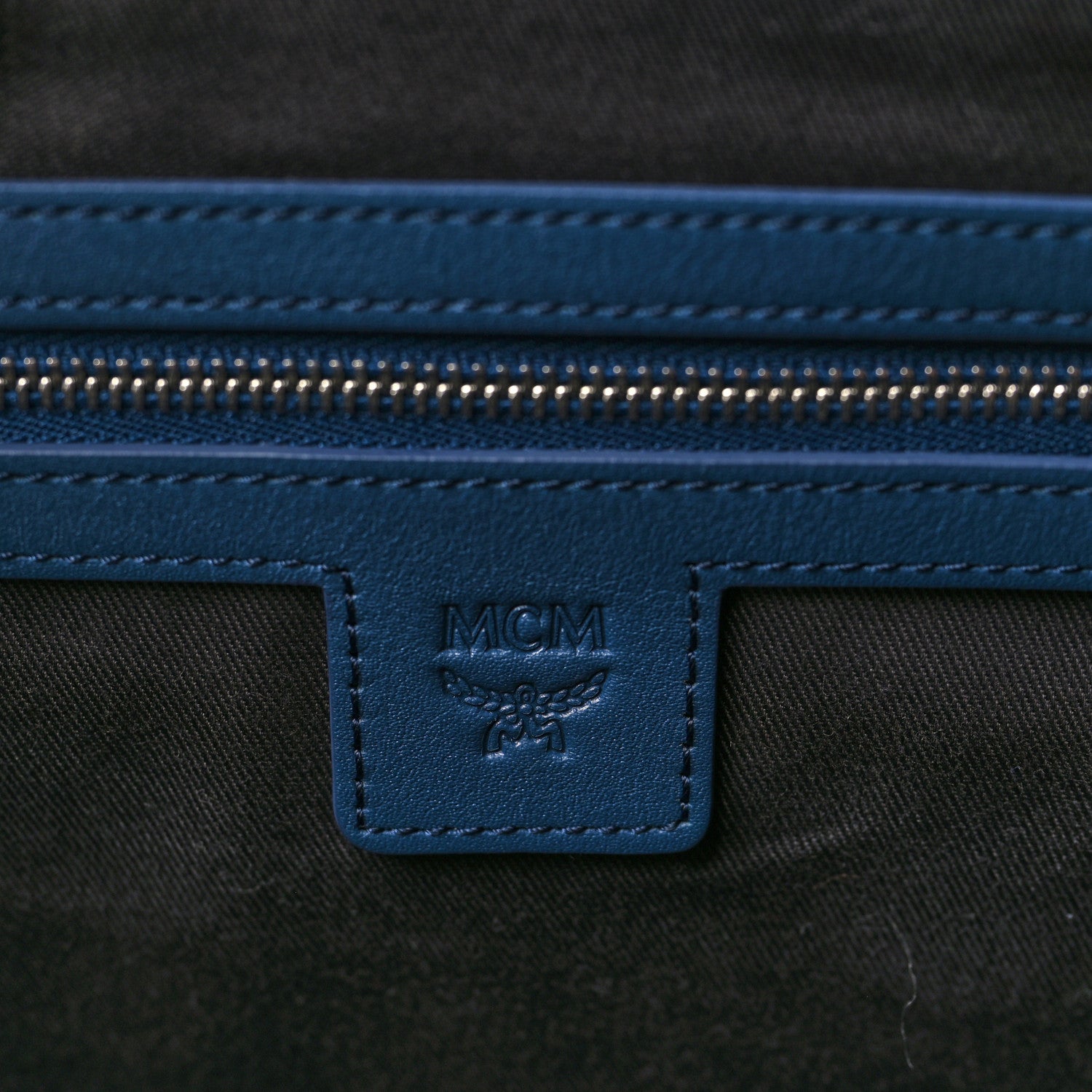 MCM Visetos Large Traveler Weekender Bag Deep Blue Sea 6 of 9