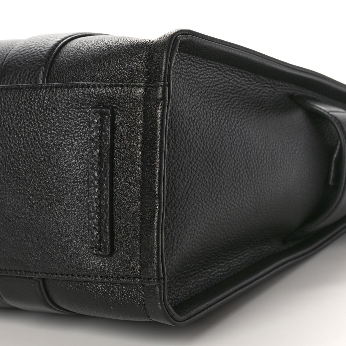 Grained Calfskin Large The Tote Bag Black