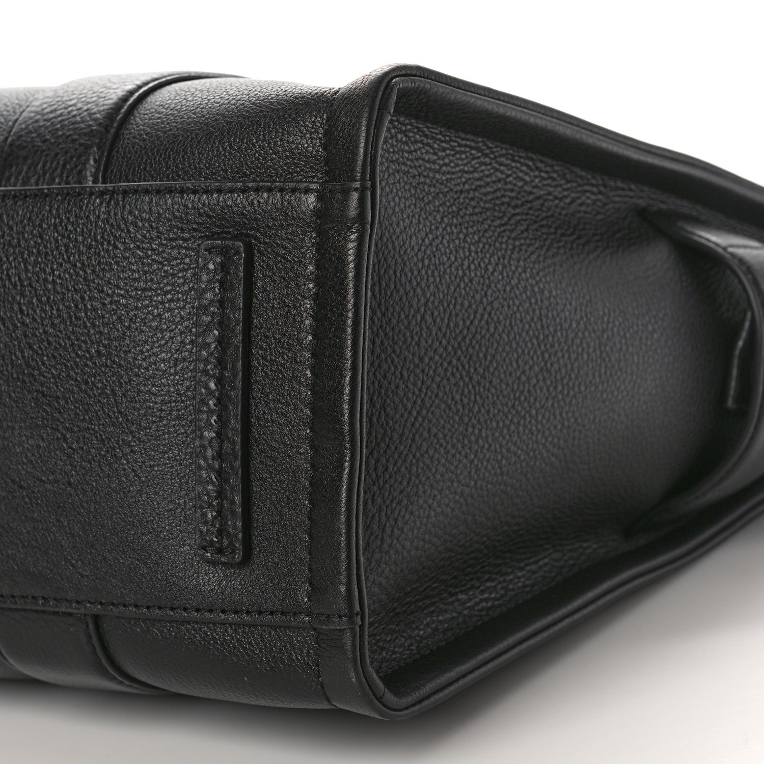 Marc Jacobs Grained Calfskin Large The Tote Bag Black 8 of 8