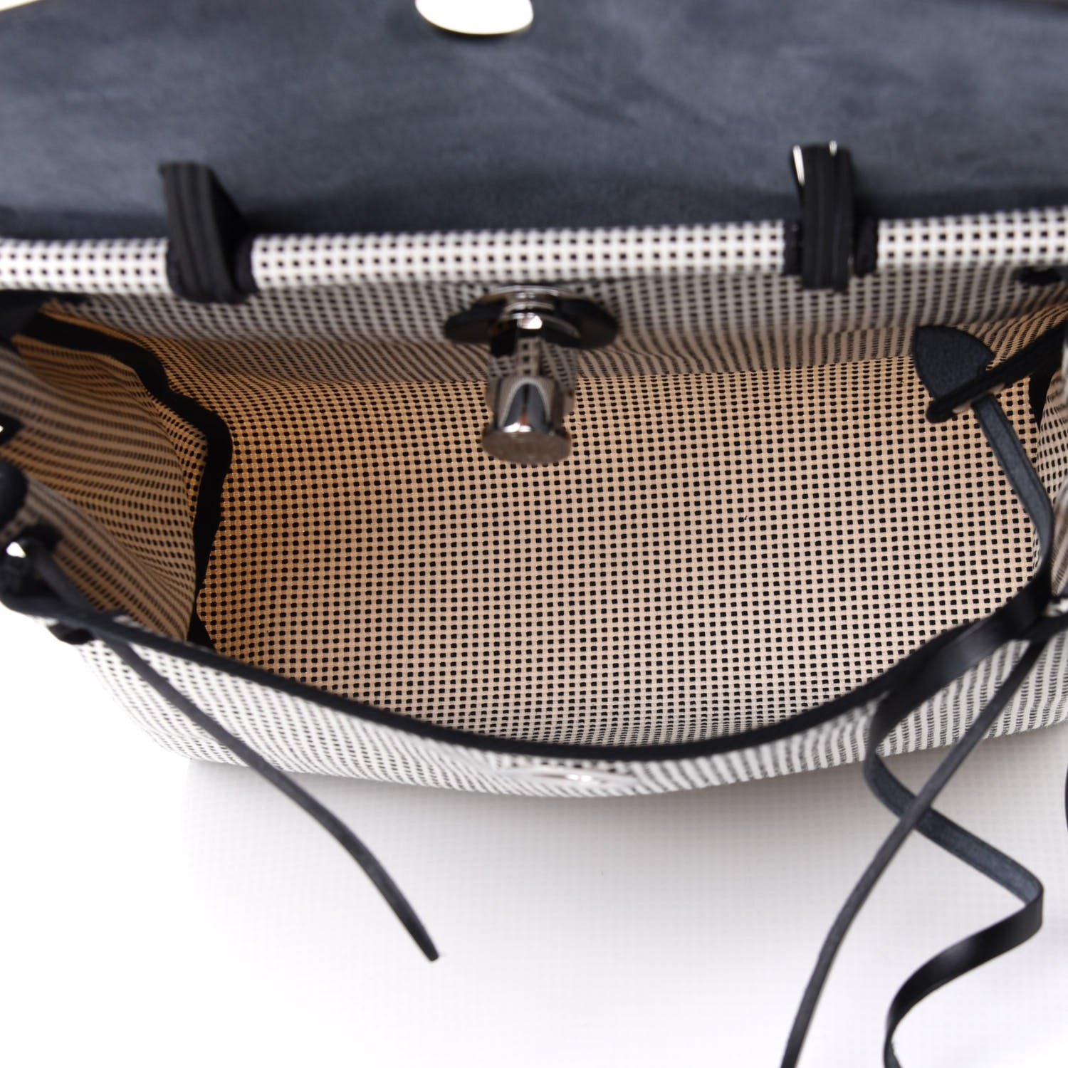 Hermes Vache Hunter Criss Viking Herbag Zip Retourne 31 PM Ecru Black 5 of 9