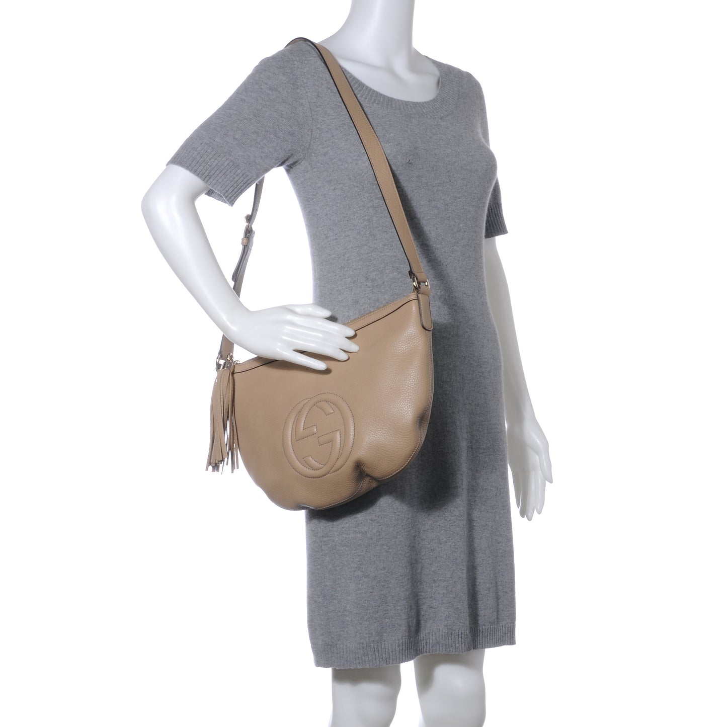 Pebbled Calfskin Medium Soho Hobo