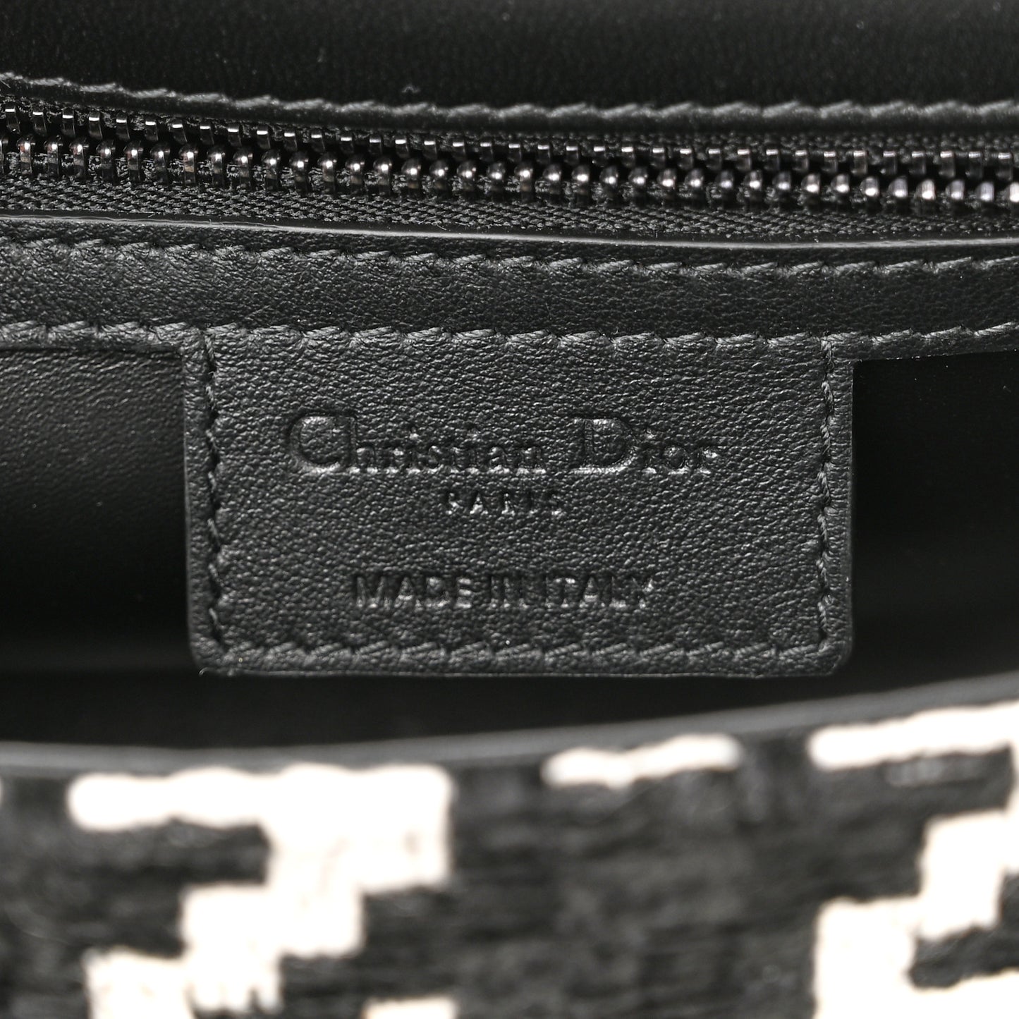 Tweed Macro Houndstooth Small Caro Bag Black White