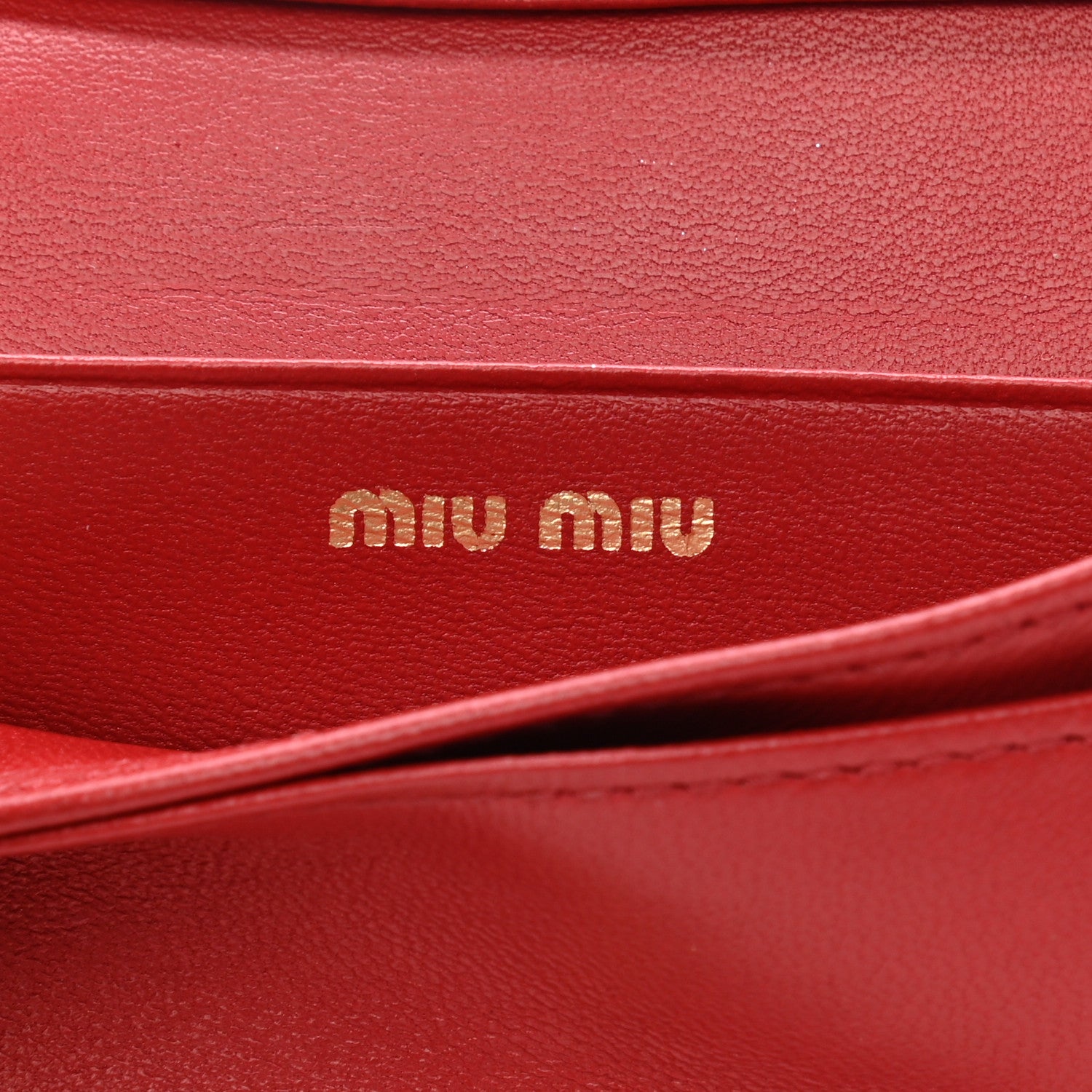 Miu Miu Nappa Matelasse Flap Card Holder Key Ring Fuoco 8 of 11