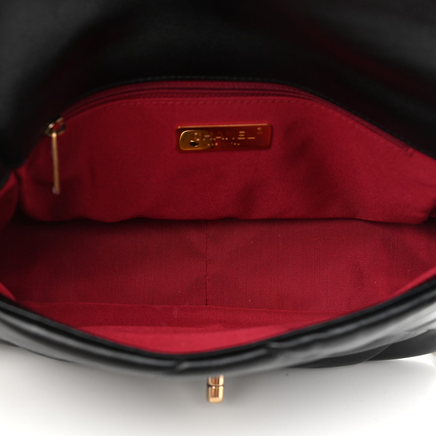 Lambskin Quilted Medium Chanel 19 Flap Black