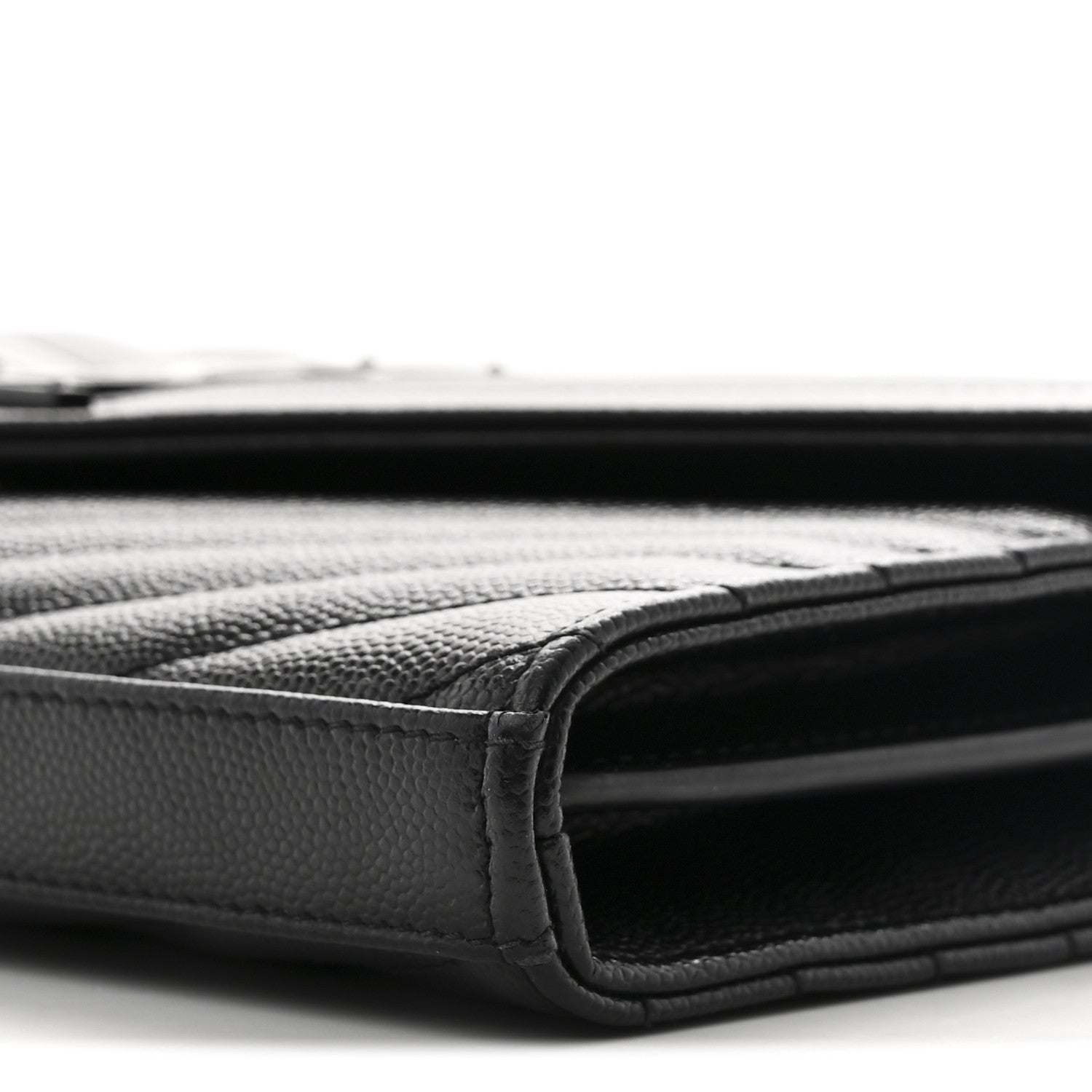 Saint Laurent Grain De Poudre Matelasse Chevron Monogram Monochrome Chain Wallet Black 11 of 12