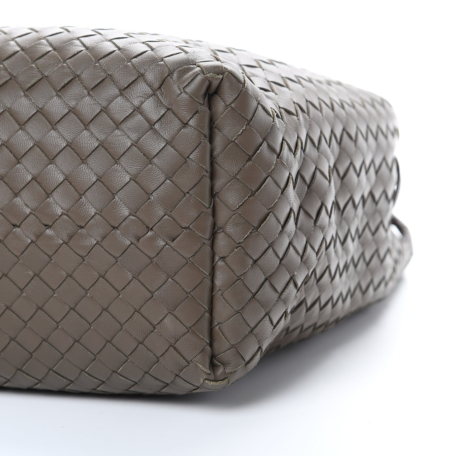 Bottega Veneta Nappa Intrecciato Medium Garda Bag Shadow 10 of 10