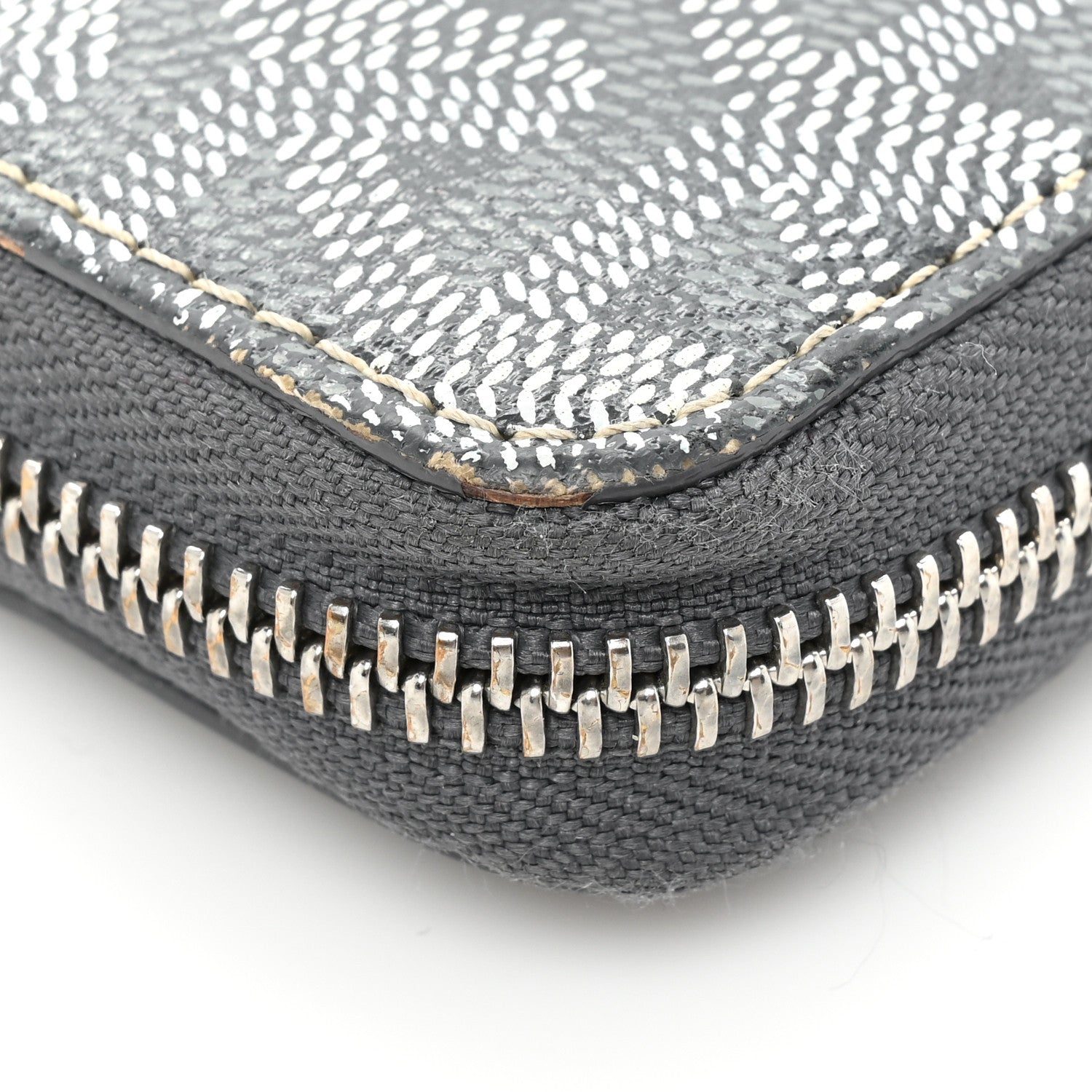 Goyard Goyardine Matignon Zip Around GM Wallet Grey 19 of 20