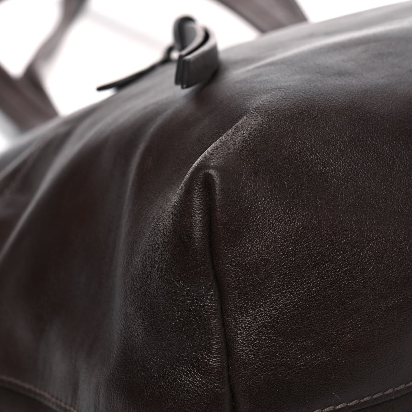 Vitello Soft Calfskin Shopping Tote Nocciolo