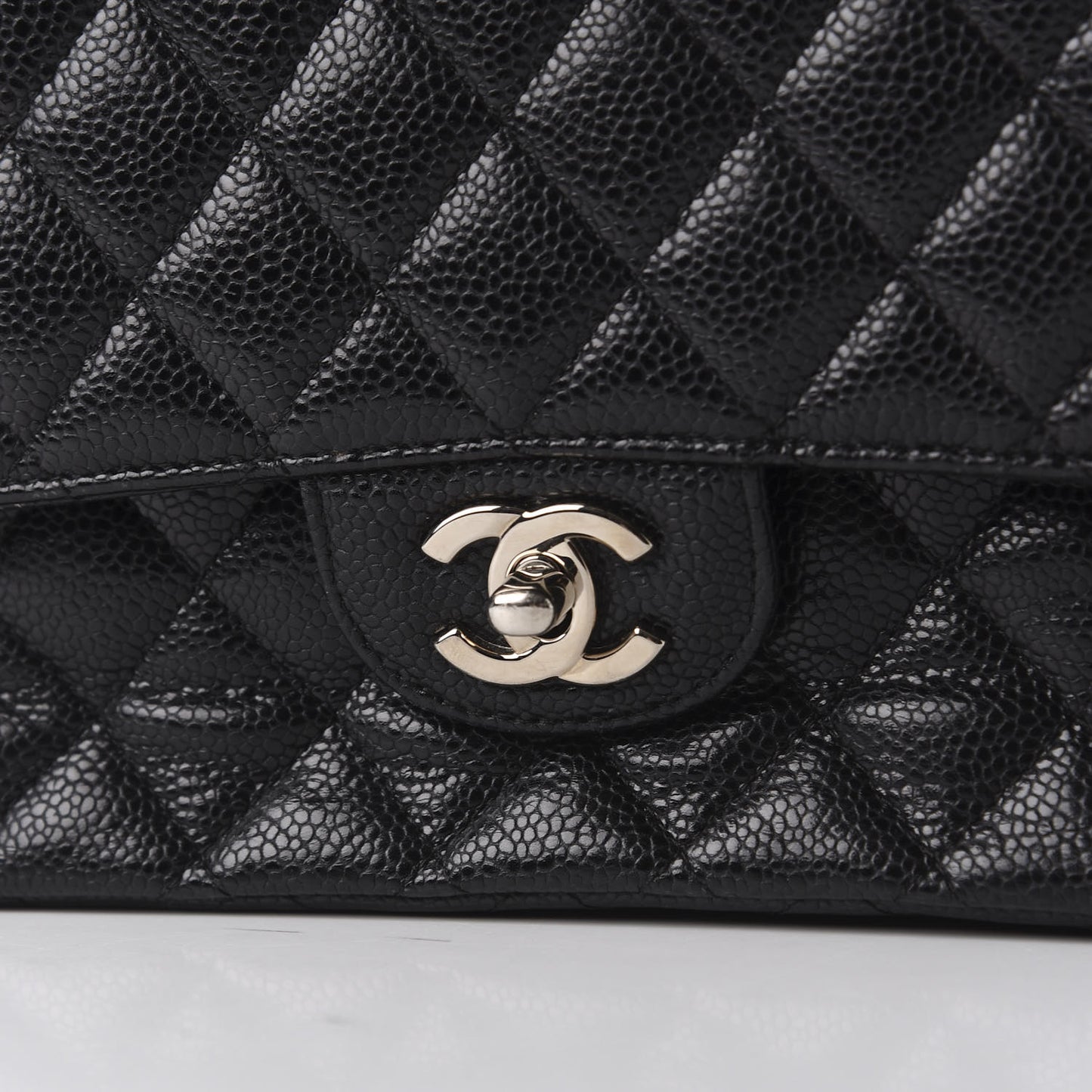 Caviar Quilted Medium Double Flap Black
