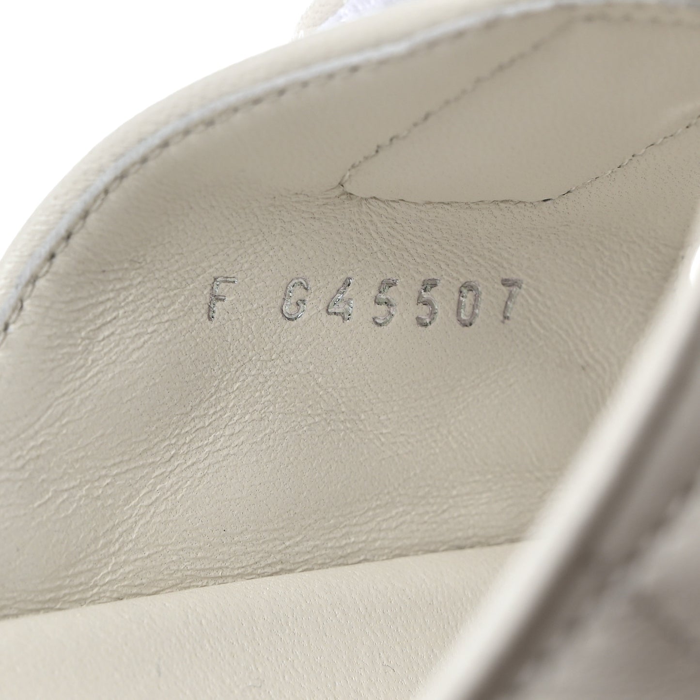 Lambskin Quilted Velcro Dad Chain CC Slide Sandals 39 White