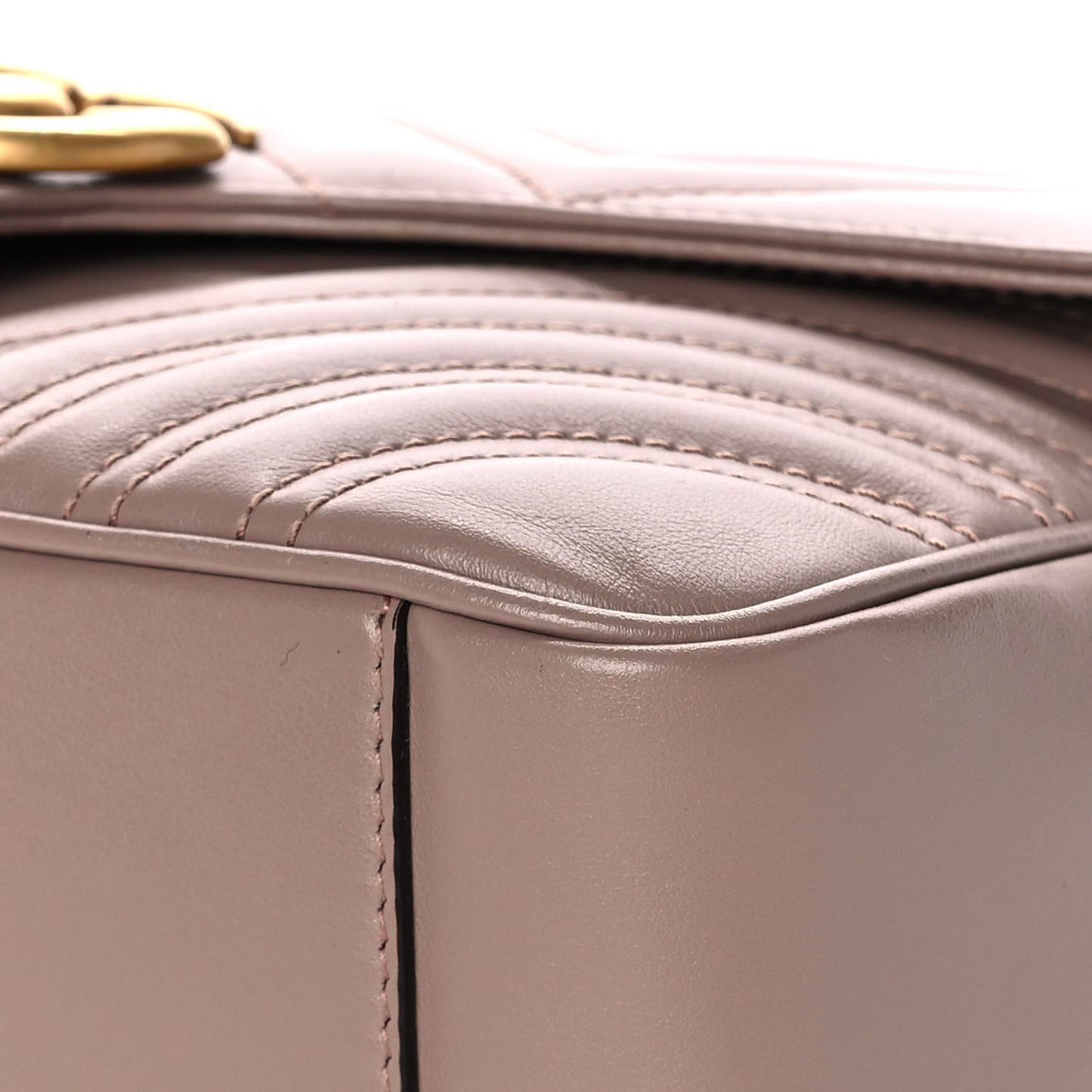 Calfskin Matelasse Small GG Marmont Shoulder Bag Porcelain Rose