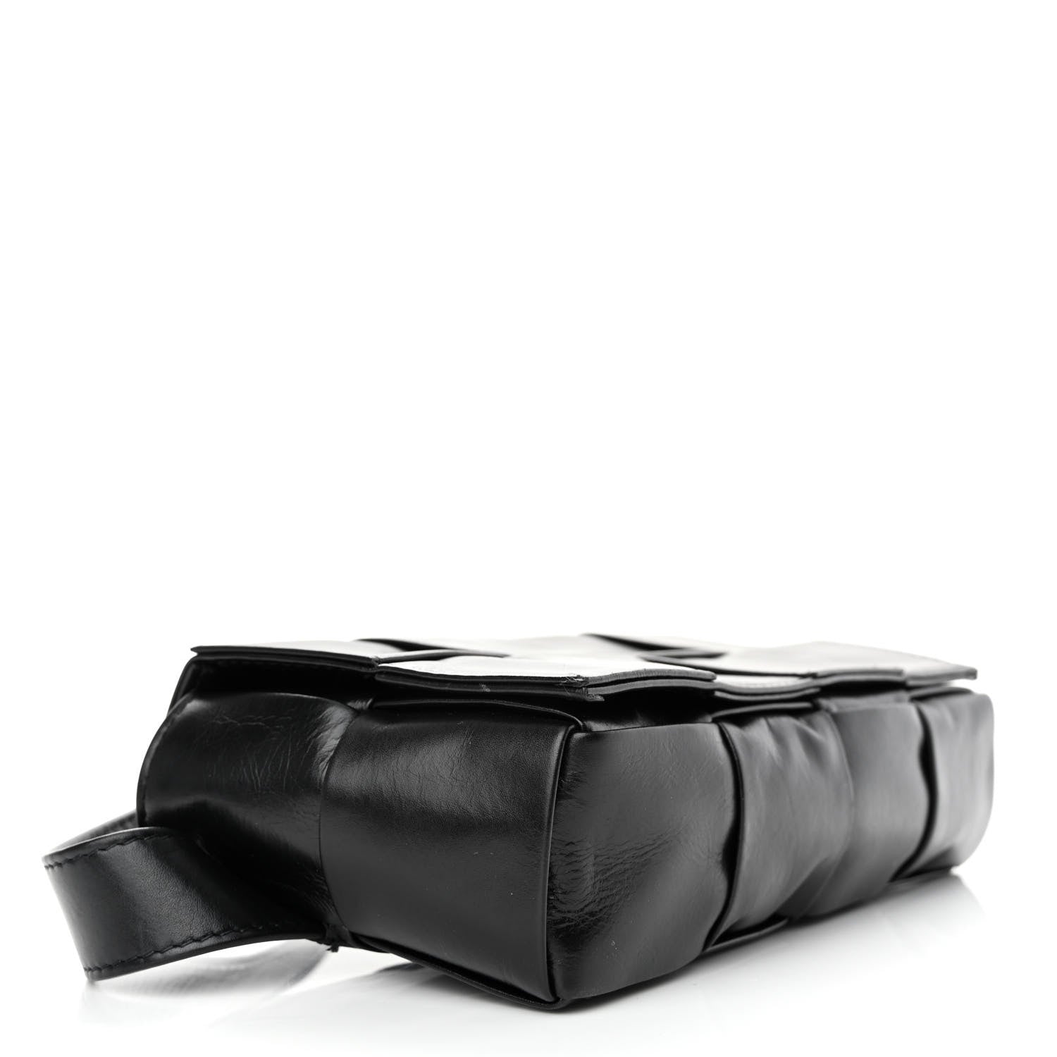Bottega Veneta Paper Calfskin Intrecciato Cassette Belt Bag Black 4 of 11