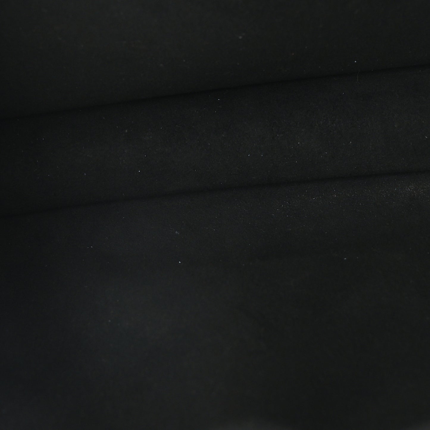 Reverse Monogram Dauphine MM