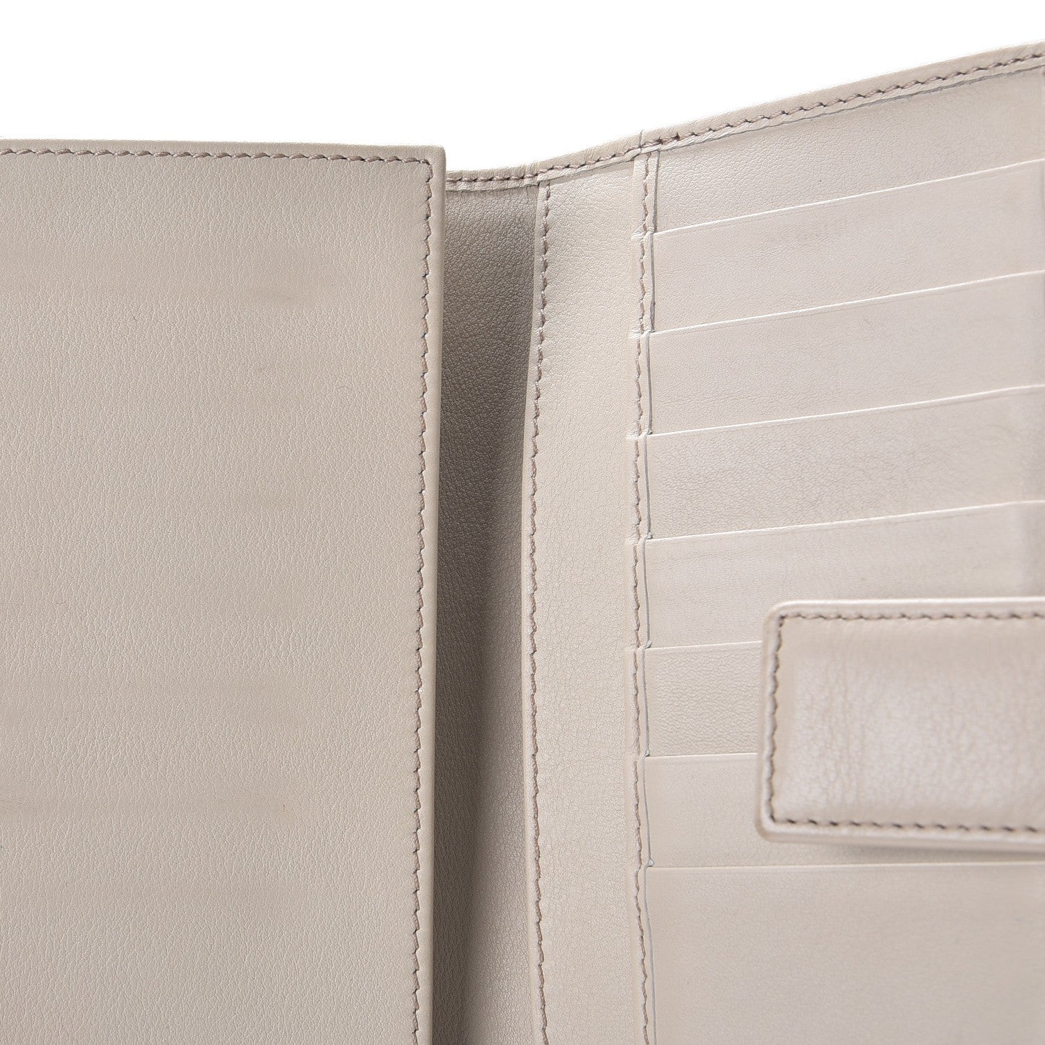 Gucci Monogram Margaux Calfskin Sukey Continental Organizer Wallet Beige Ebony Mystic White 14 of 14