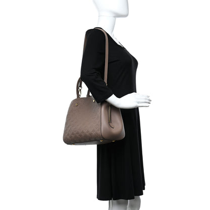 Louis Vuitton Empreinte Montaigne MM Mastic 2 of 11