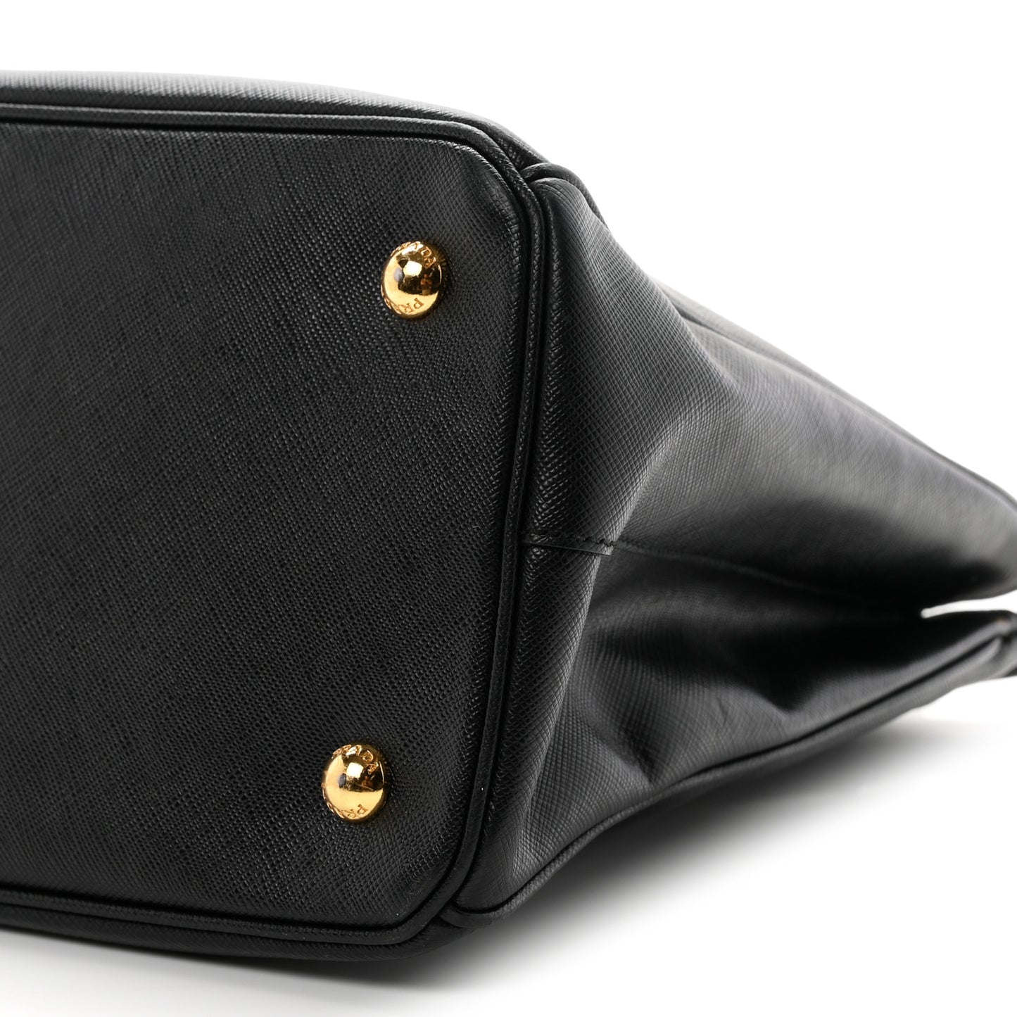 Saffiano Lux Medium Tote Black