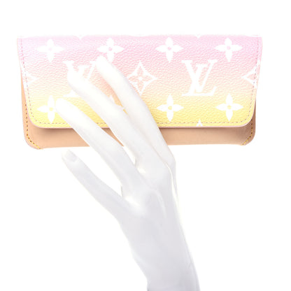Louis Vuitton Monogram Giant By The Pool Woody Glasses Case Light Pink 2 of 7