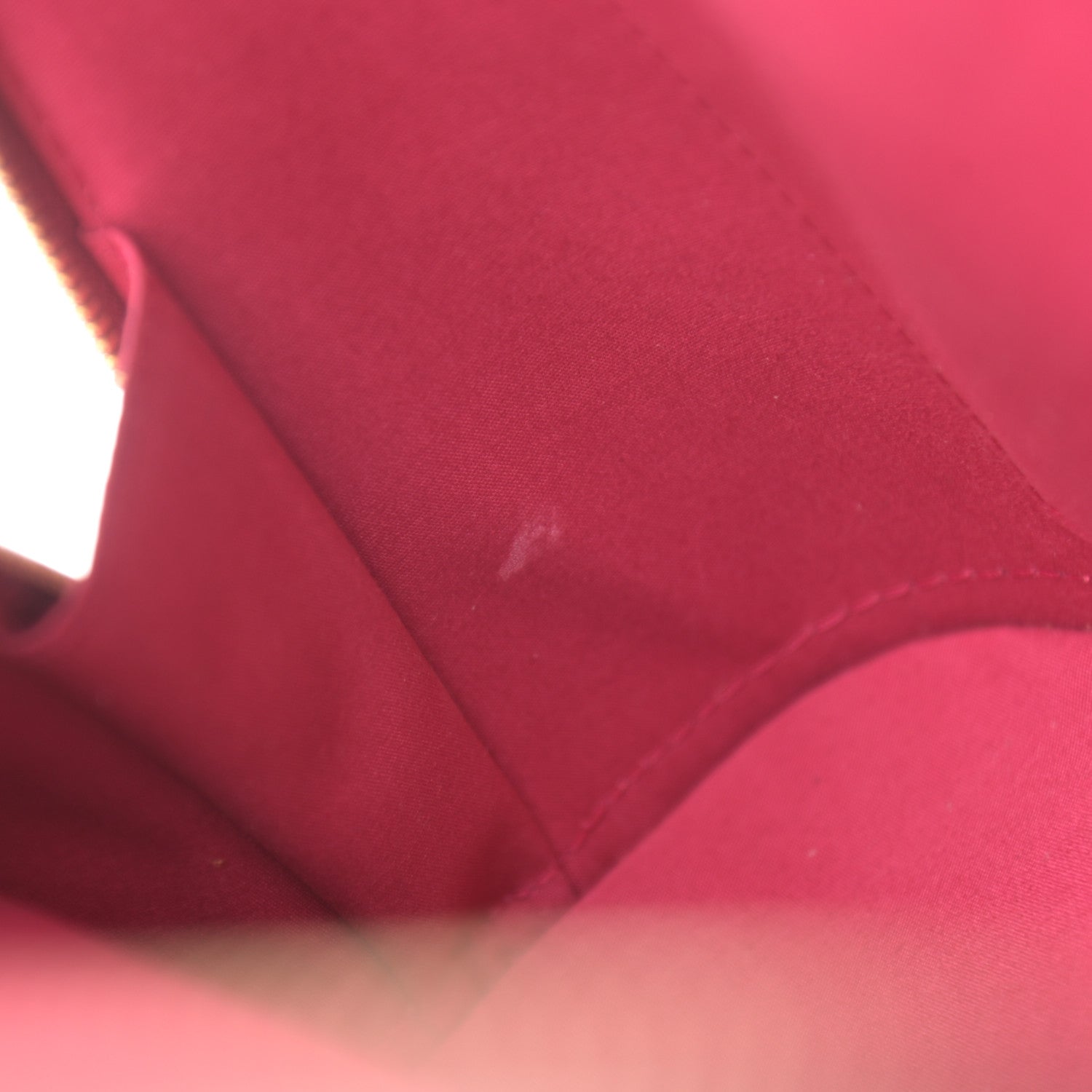 Louis Vuitton Vernis Alma PM Rose Indien 11 of 12