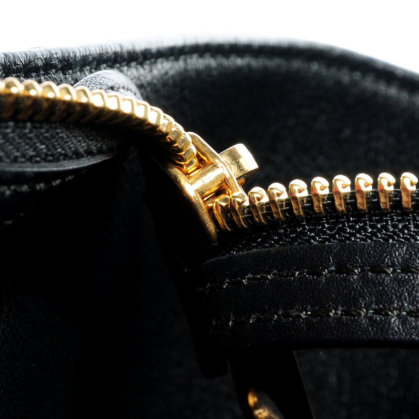 Python and Calfskin Small Trapeze Black Natural
