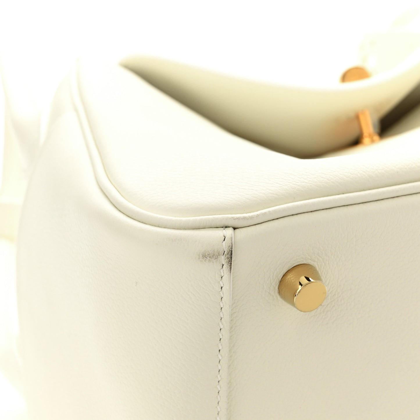 Evercolor Lindy 26 White