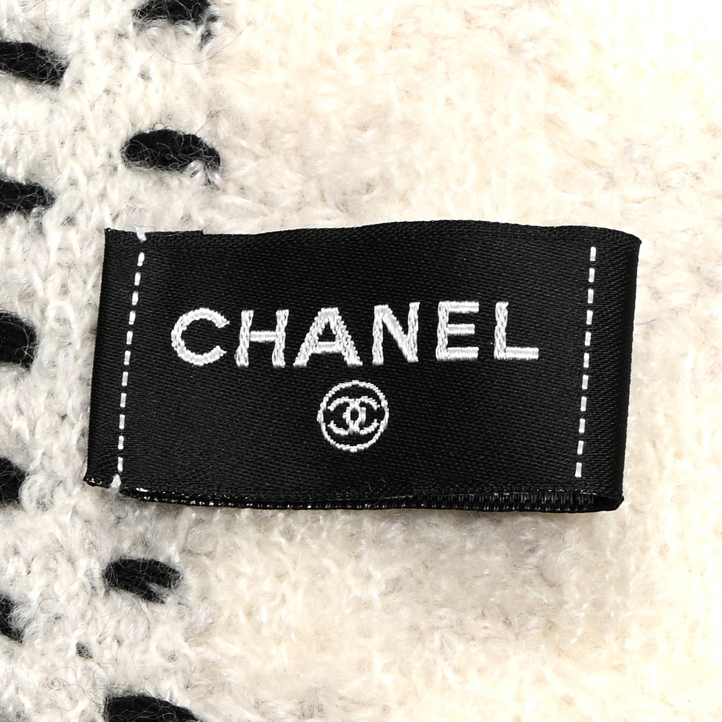 Cashmere Silk CC Knitted Scarf Black White