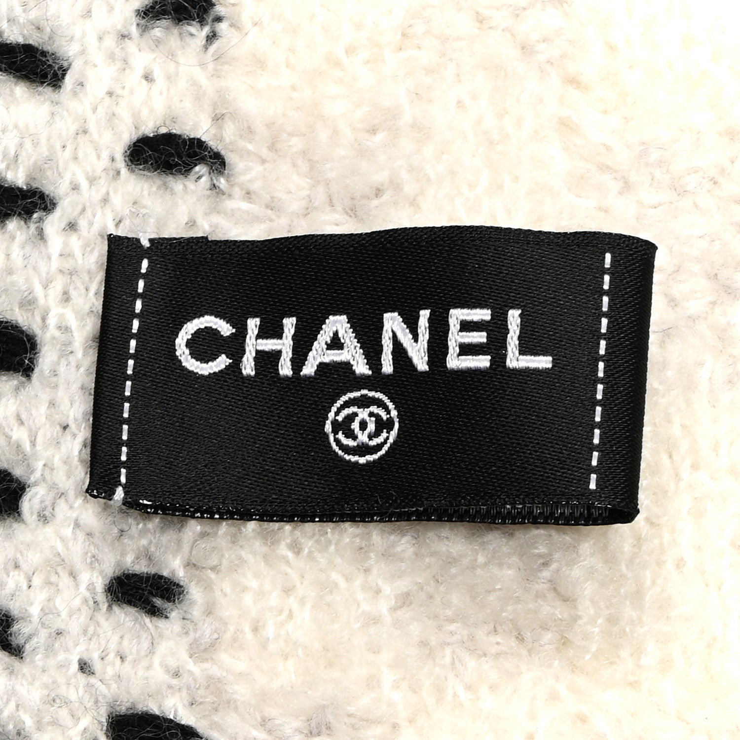 Chanel Cashmere Silk CC Knitted Scarf Black White 3 of 3