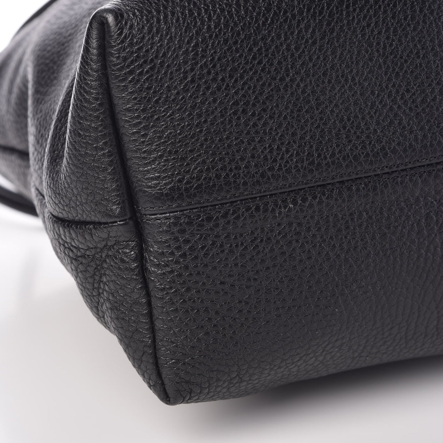 London Grainy Calfskin Medium Baynard Tote Black