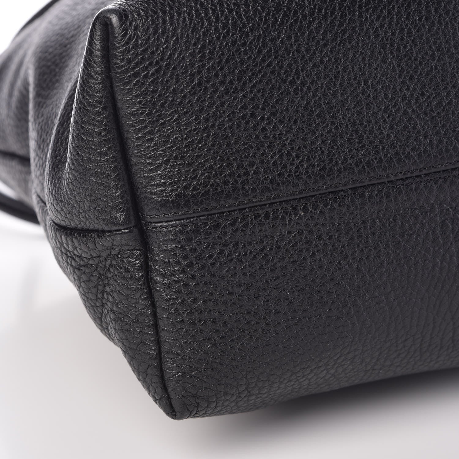 Burberry London Grainy Calfskin Medium Baynard Tote Black 11 of 12