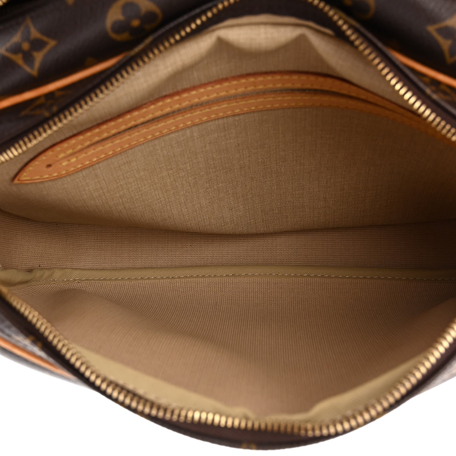 Louis Vuitton Monogram Reporter PM 5 of 10
