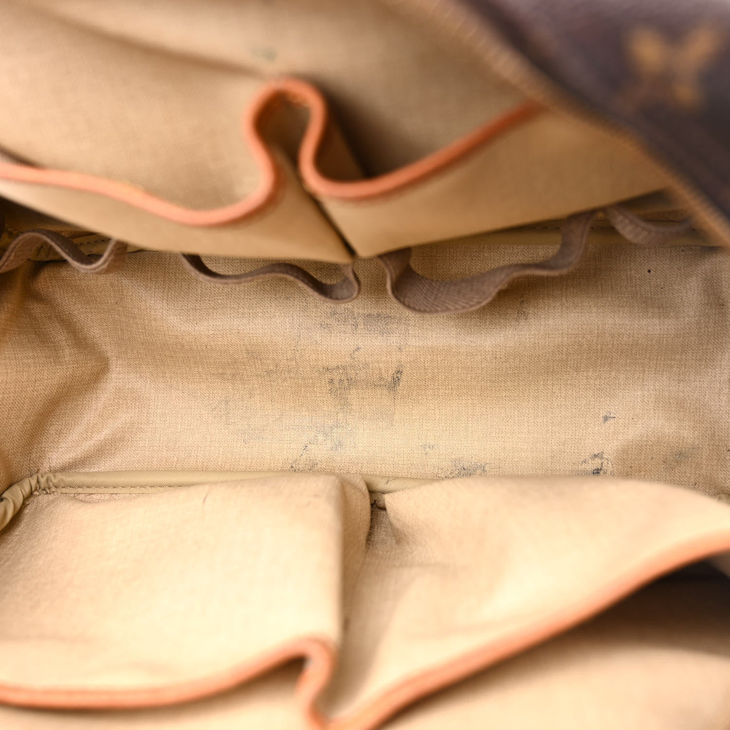 Louis Vuitton Monogram Deauville 5 of 20