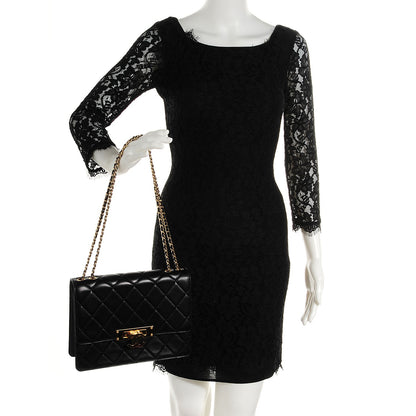 Chanel Lambskin Medium Golden Class Flap Black 2 of 8