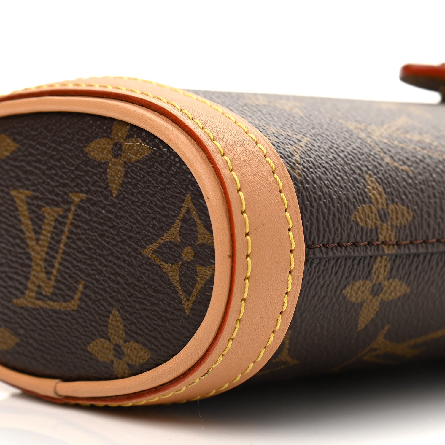 Louis Vuitton Monogram Fold Me Pouch 9 of 9
