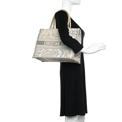 Christian Dior Canvas Embroidered Medium Dioriviera Toile De Jouy Book Tote Gray 2 of 17