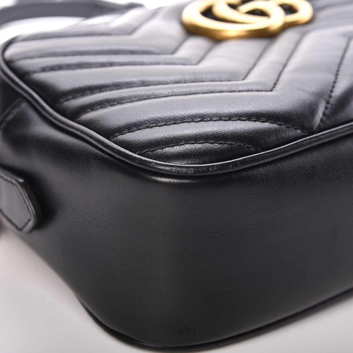 Calfskin Matelasse Small GG Marmont Chain Shoulder Bag Black