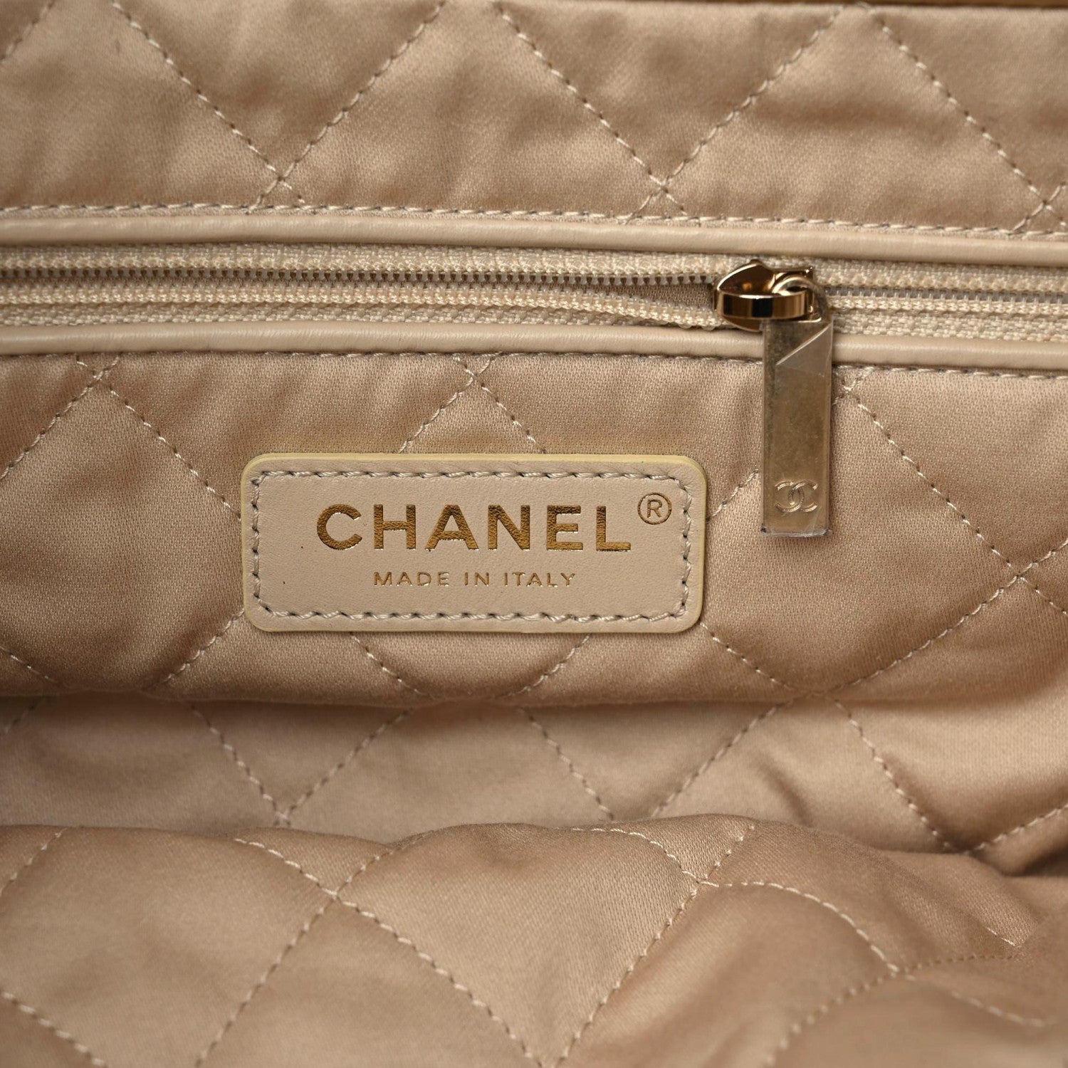 Chanel Shiny Crumpled Calfskin Quilted Chanel 22 Gold 8 of 10