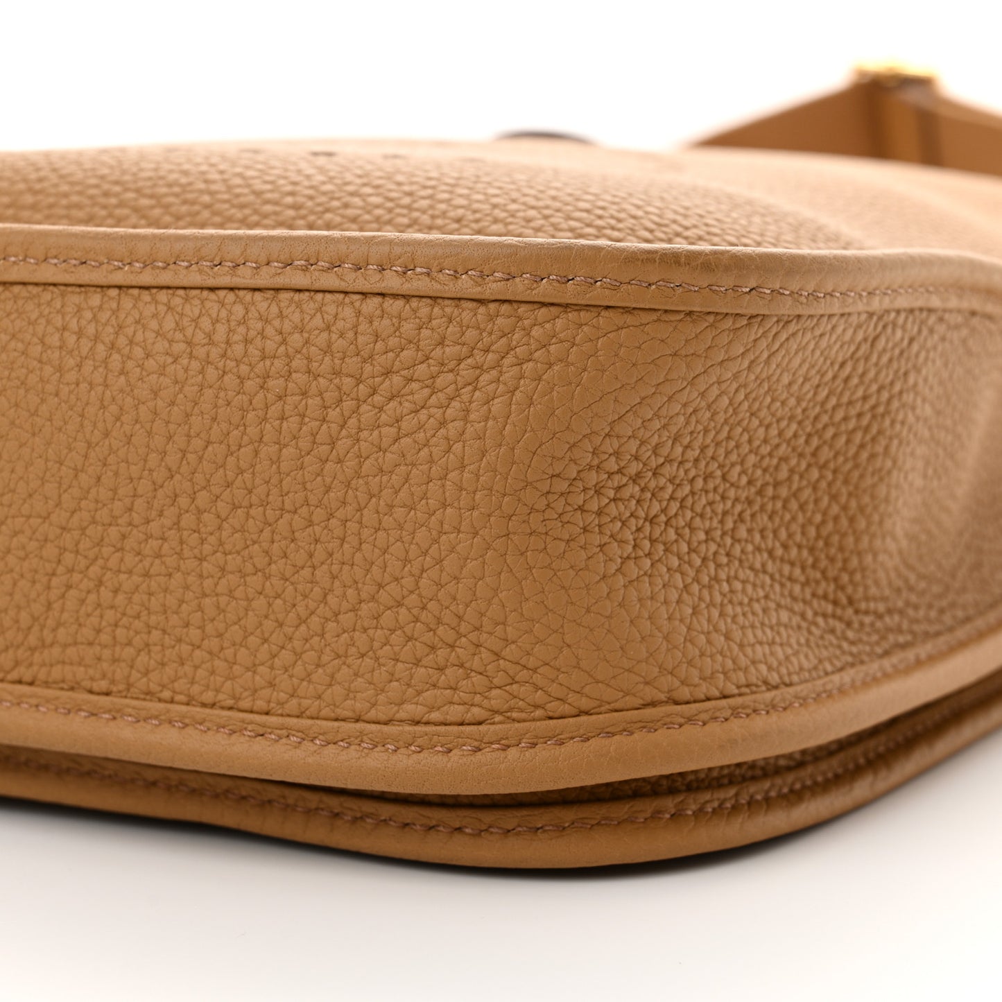 Taurillon Clemence Evelyne III PM Biscuit