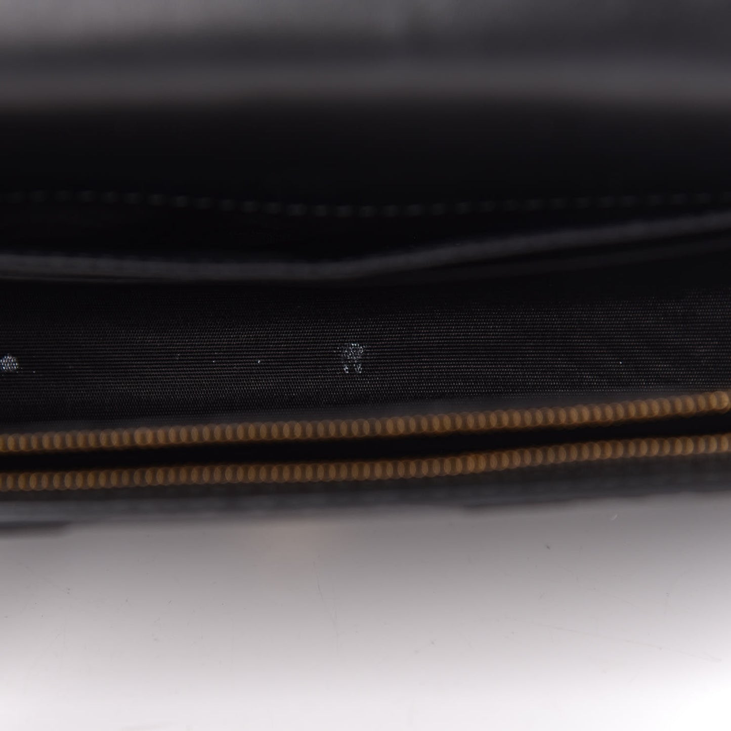 Guccissima Signature Bowy Chain Wallet Black