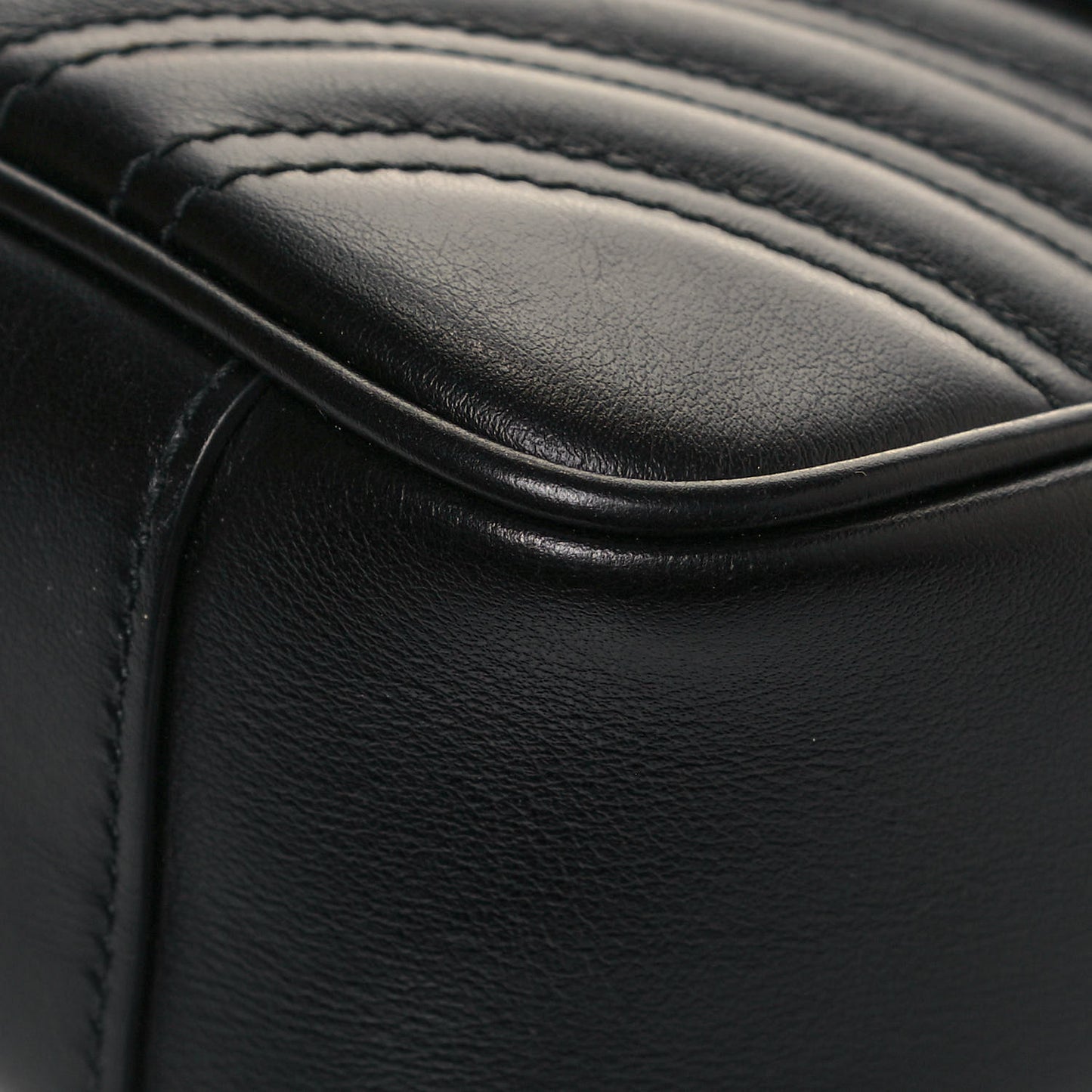 Calfskin Matelasse Small GG Marmont Shoulder Bag Black