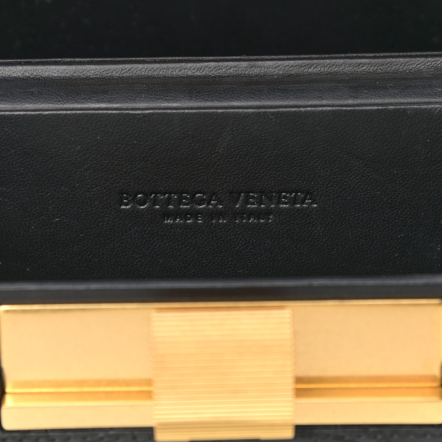 Bottega Veneta Calfskin Crocodile Embossed Daisey Box Clutch Black 6 of 9