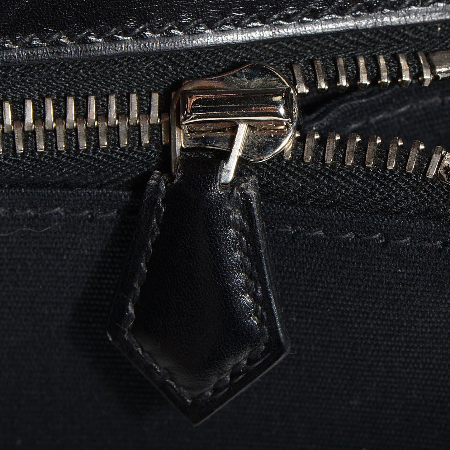 Box Toile Lakis Kelly 32 Black