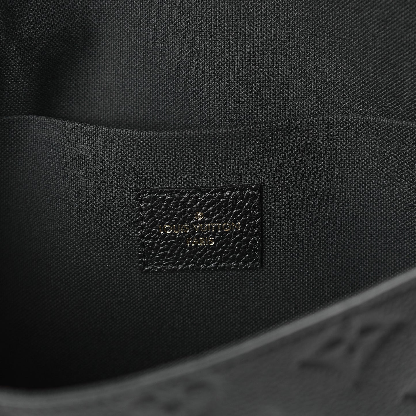 Empreinte Pochette Felicie Chain Wallet Black