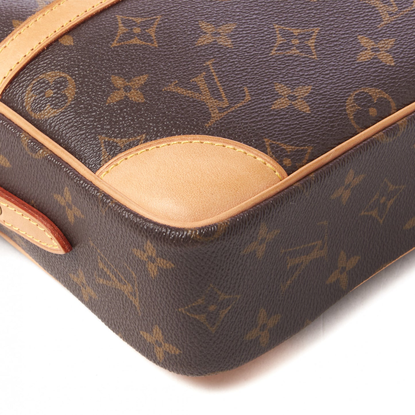 Monogram Trocadero 27
