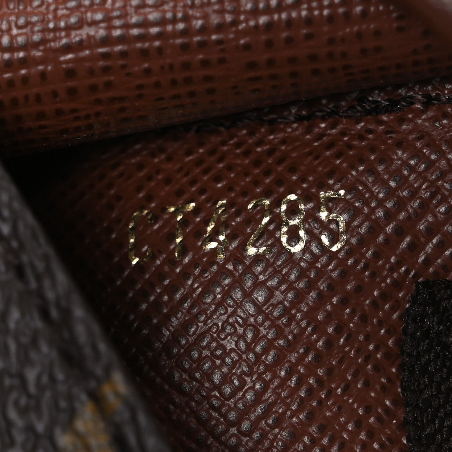Louis Vuitton Monogram Key Pouch M 7 of 8